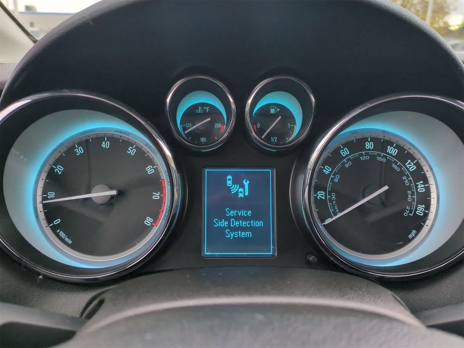 Thumbnail: 2013 Buick Verano - 34