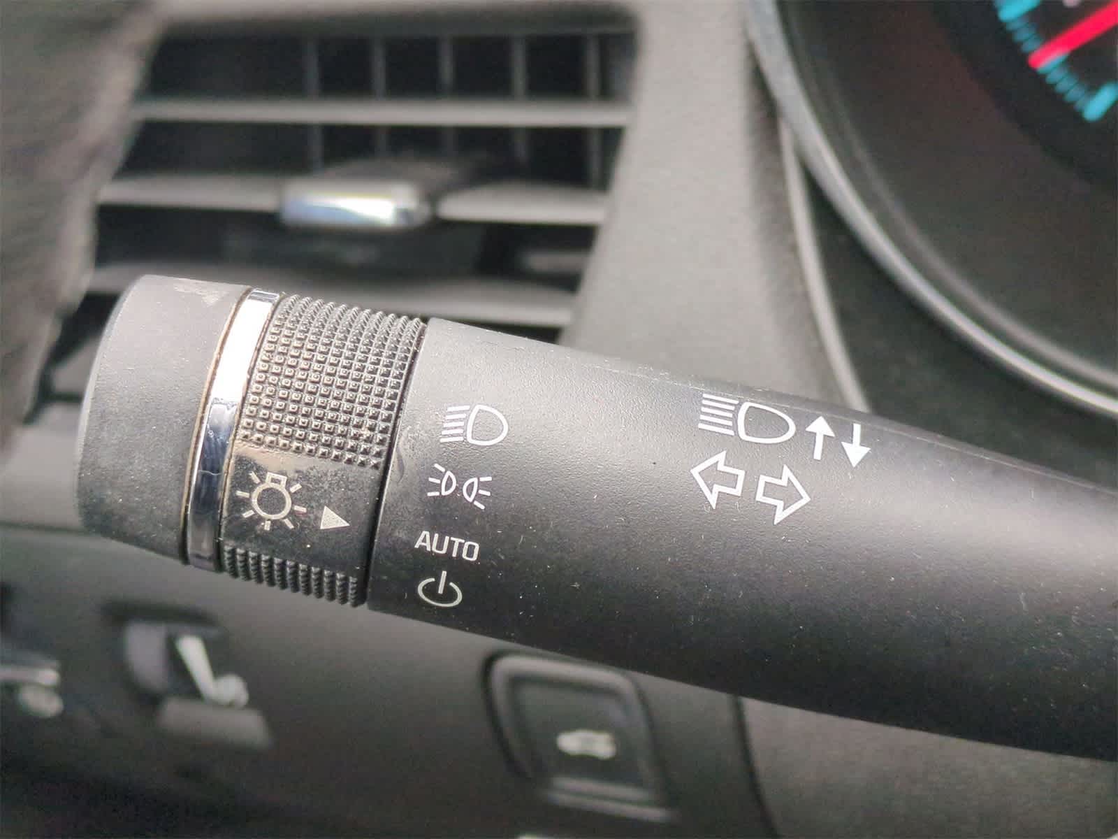 Thumbnail: 2014 Chevrolet Impala - 26