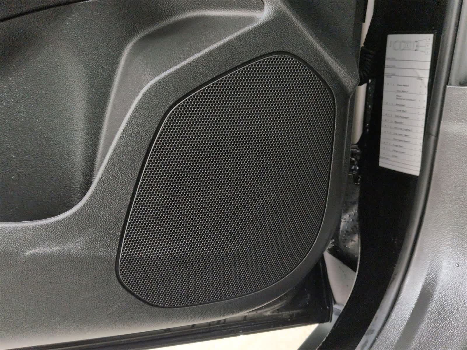 Thumbnail: 2025 Chevrolet Trax - 30