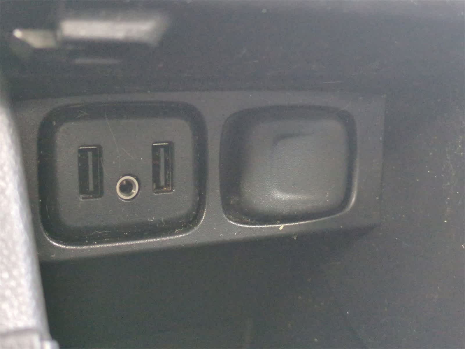 Thumbnail: 2017 Buick Encore - 29