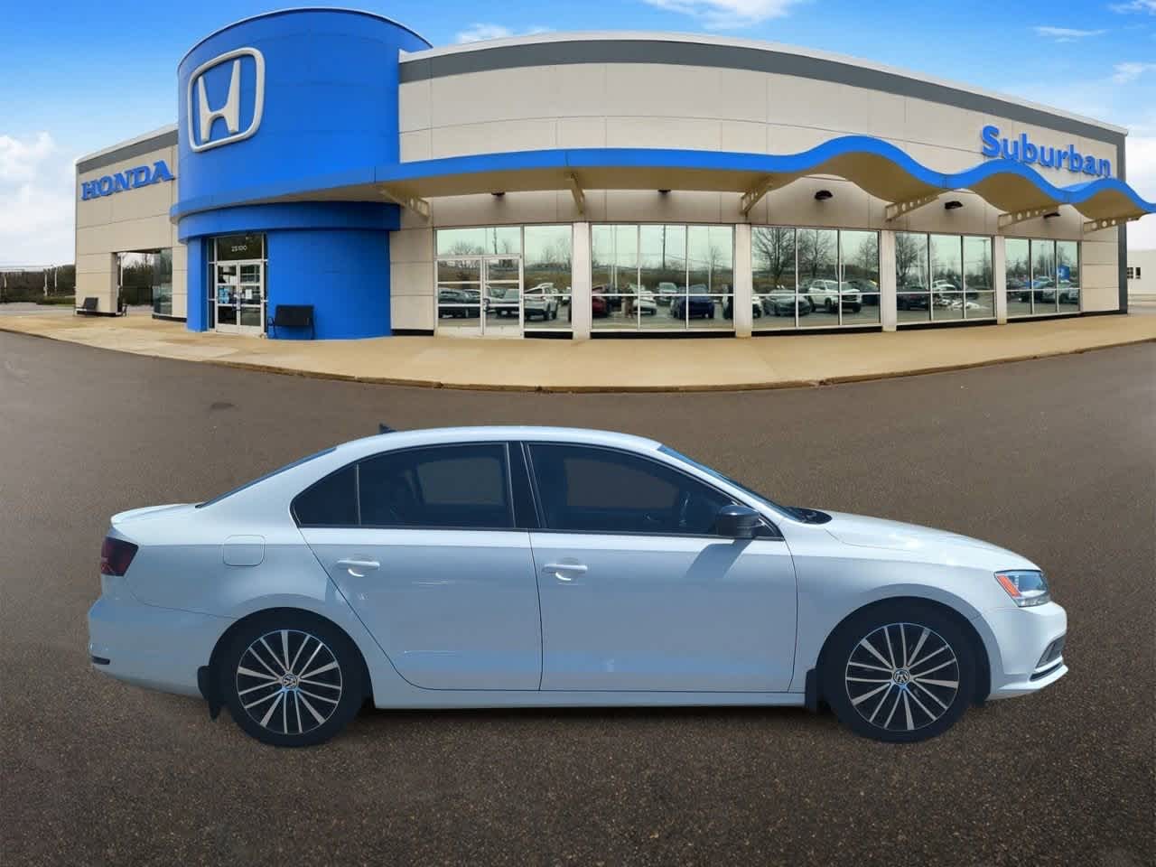 Thumbnail: 2016 Volkswagen Jetta - 9