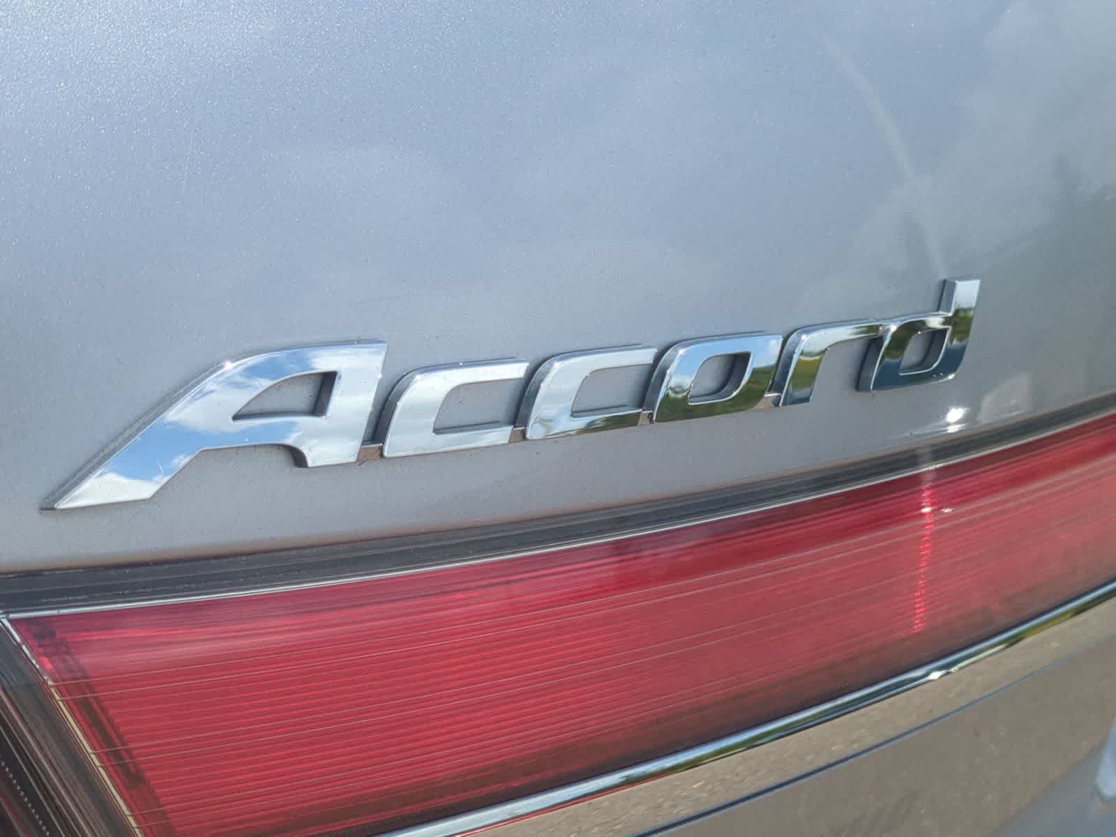 Thumbnail: 2011 Honda Accord - 13