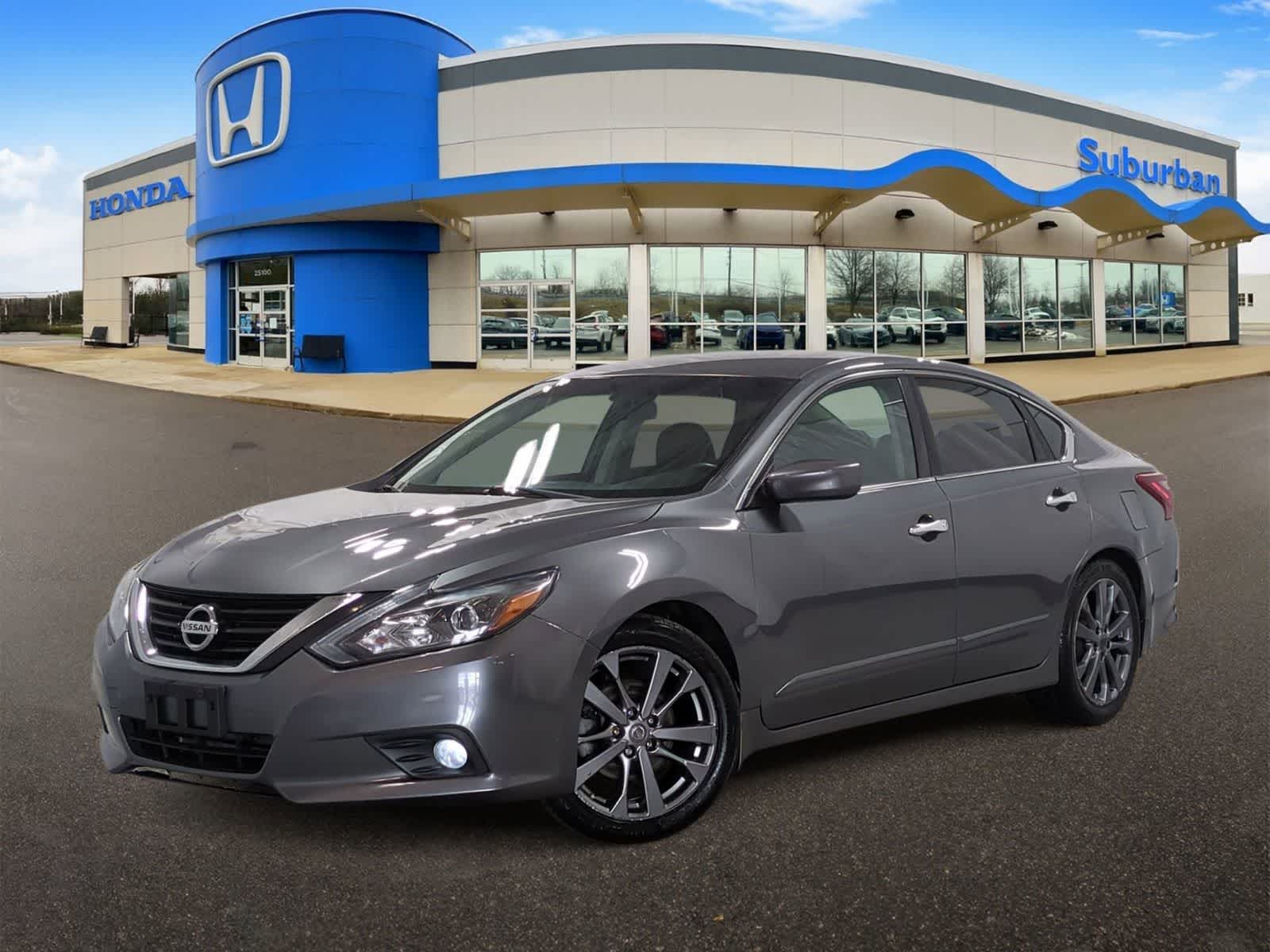 2018 Nissan Altima SR -
                  Farmington Hills, MI