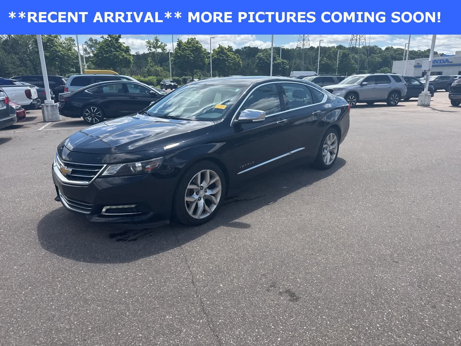 Used 2018 Chevrolet Impala Premier with VIN 2G1125S39J9148487 for sale in Farmington, MI