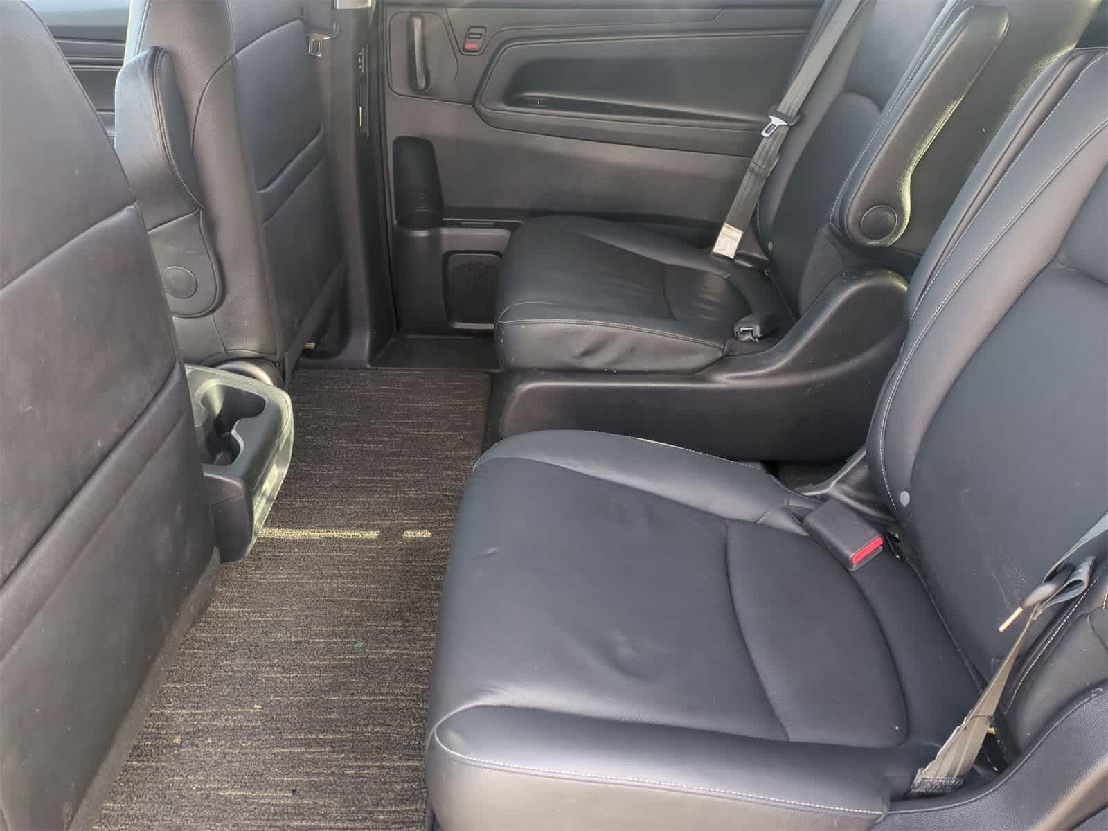 Thumbnail: 2023 Honda Odyssey - 21