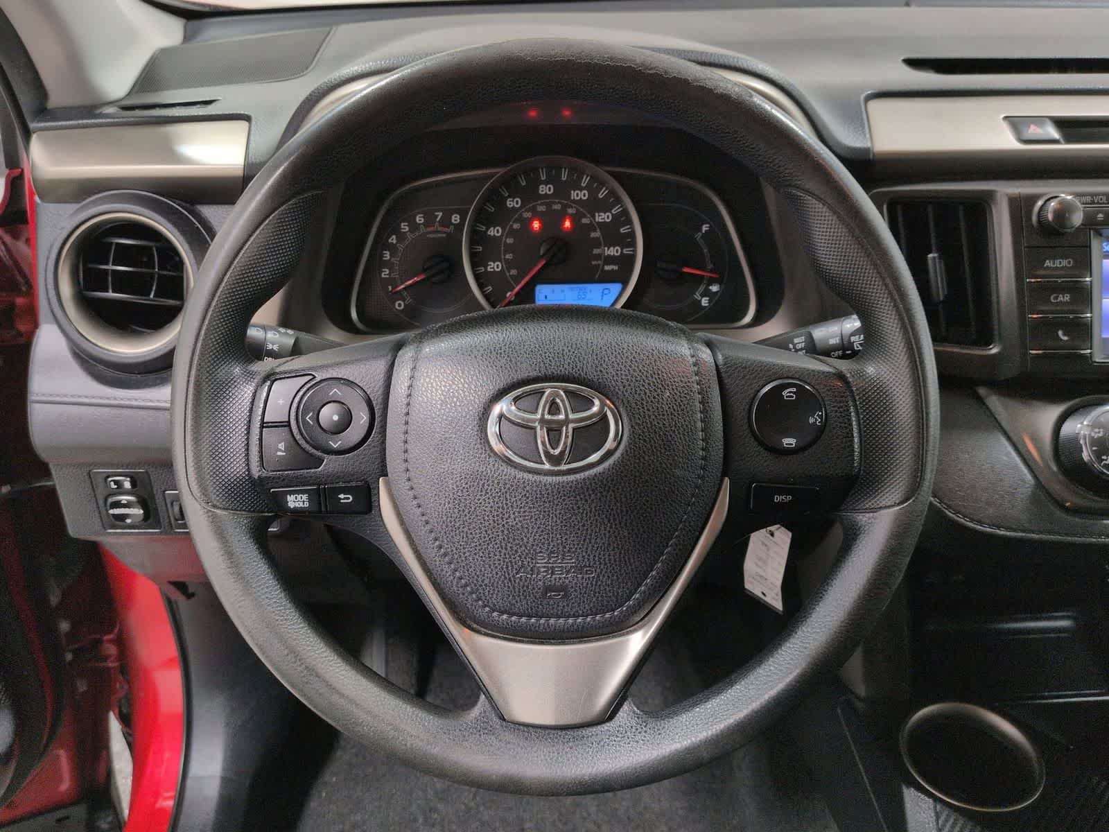 Thumbnail: 2015 Toyota RAV4 - 23
