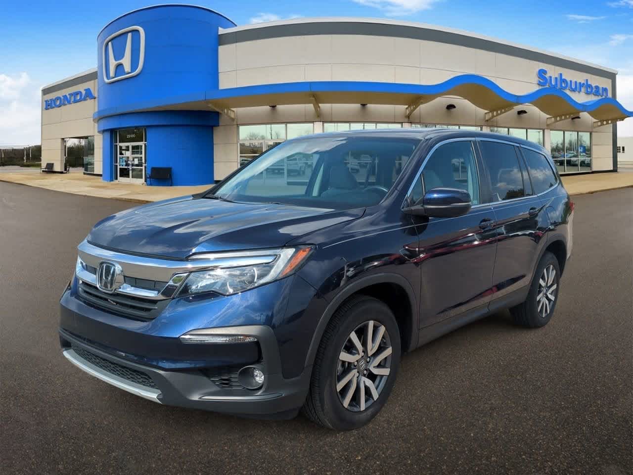 Thumbnail: 2019 Honda Pilot - 4