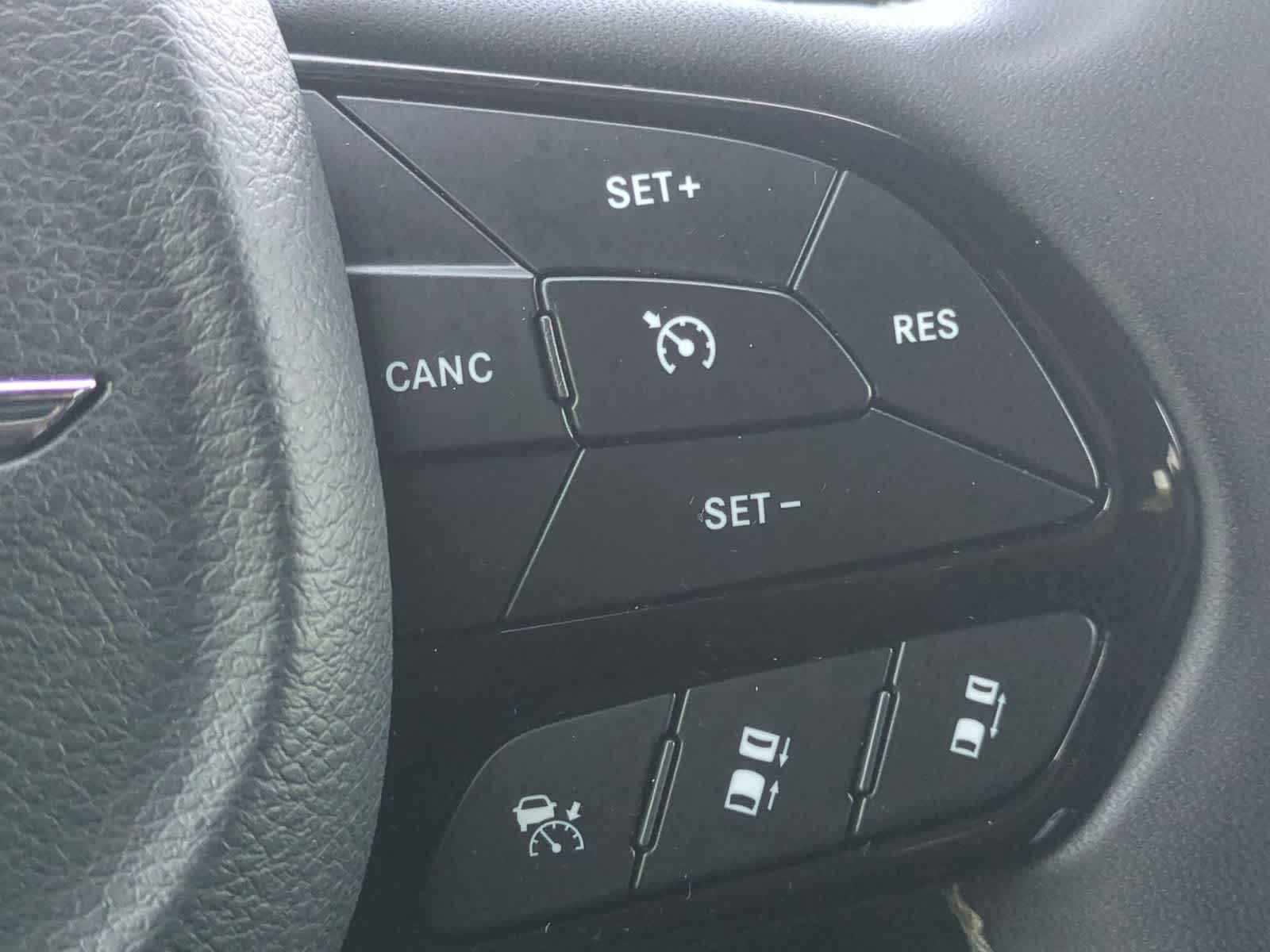 2024 Chrysler Pacifica PHEV Select - Photo 24
