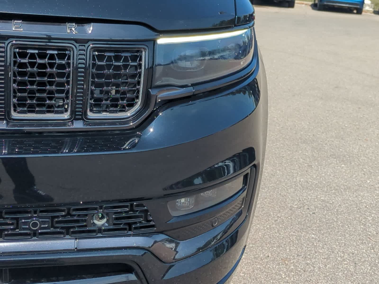 2022 Jeep Grand Wagoneer Obsidian - Photo 19