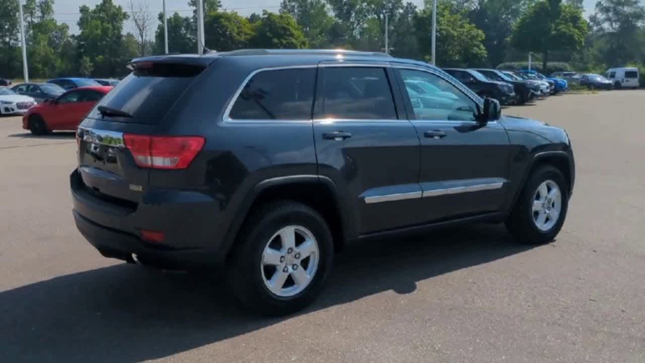 Thumbnail: 2012 Jeep Grand Cherokee - 8