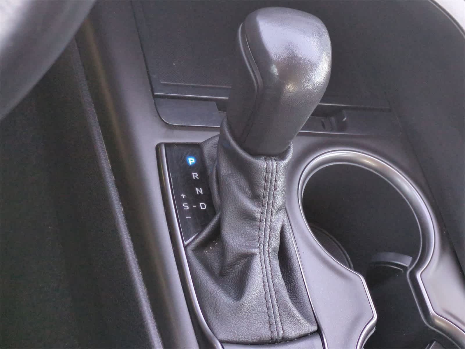 Thumbnail: 2021 Toyota Camry - 30