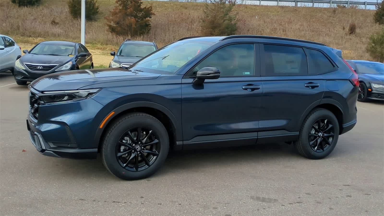 Thumbnail: 2026 Honda CR-V - 4