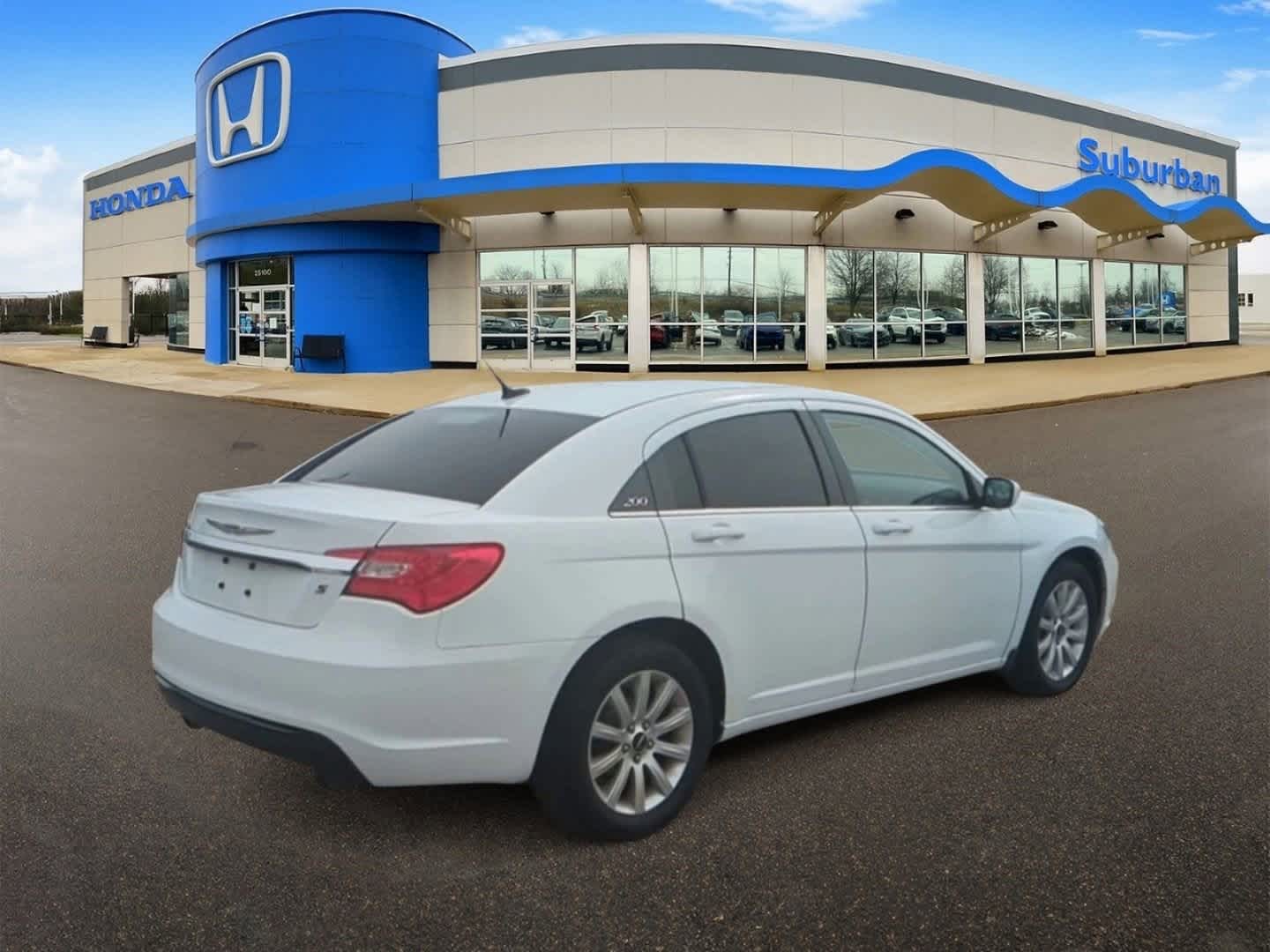 2013 Chrysler 200 Touring 8