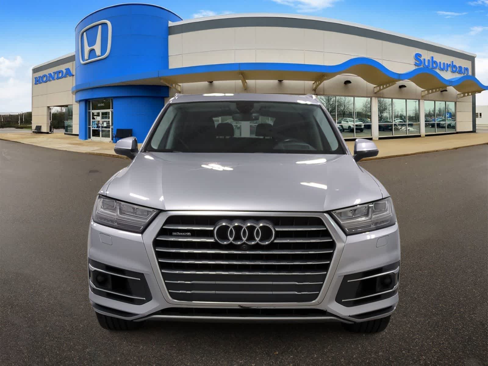 Thumbnail: 2018 Audi Q7 - 3