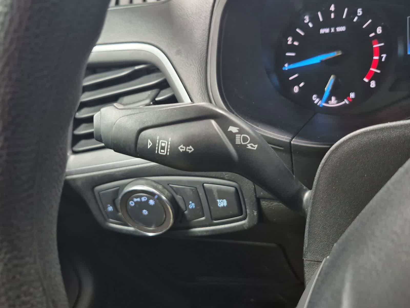 Thumbnail: 2020 Ford Edge - 33