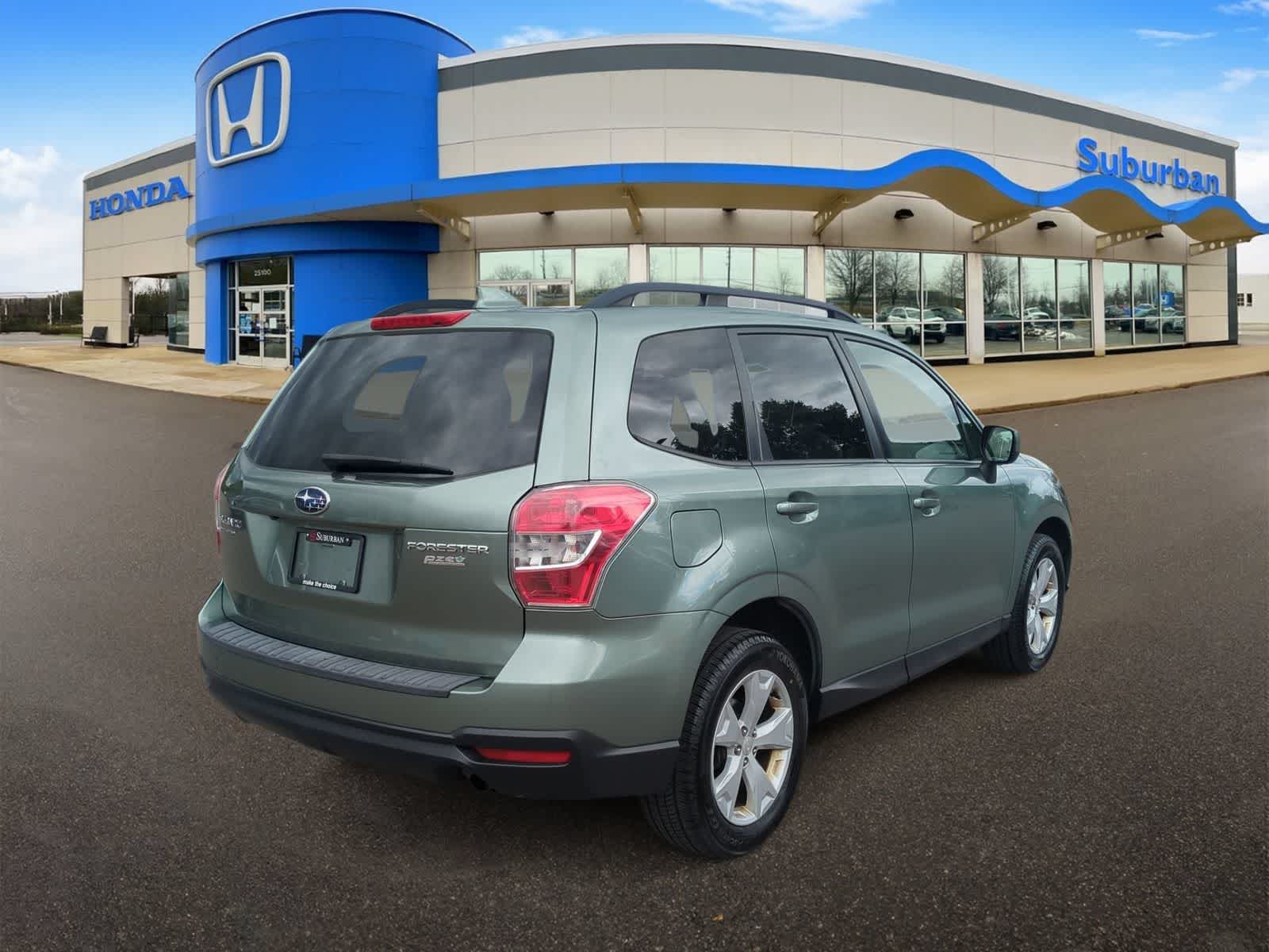 Thumbnail: 2016 Subaru Forester - 8