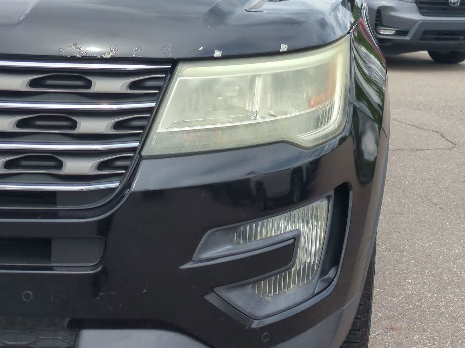 Thumbnail: 2016 Ford Explorer - 11