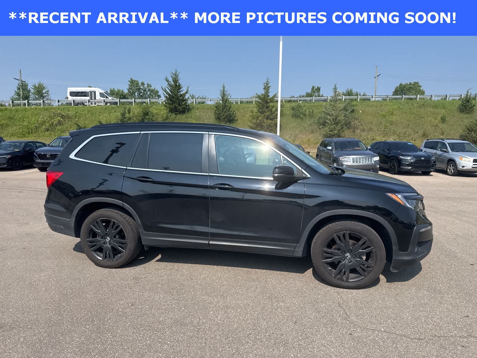 Thumbnail: 2022 Honda Pilot - 10