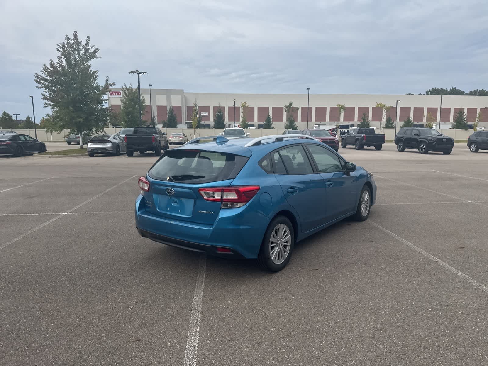 Thumbnail: 2018 Subaru Impreza - 16