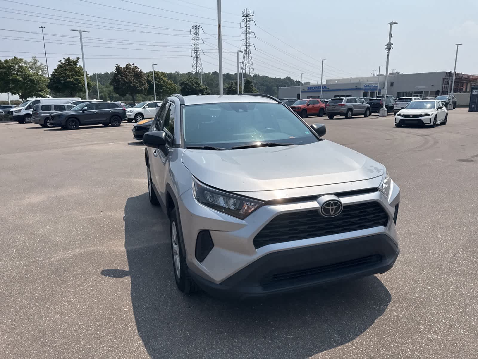 Thumbnail: 2019 Toyota RAV4 - 6