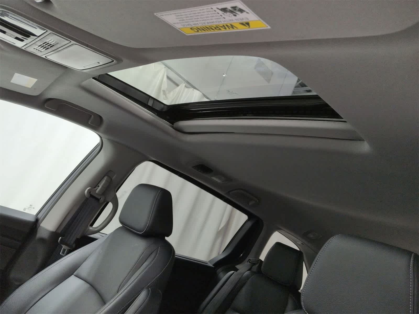 Thumbnail: 2022 Honda Odyssey - 20