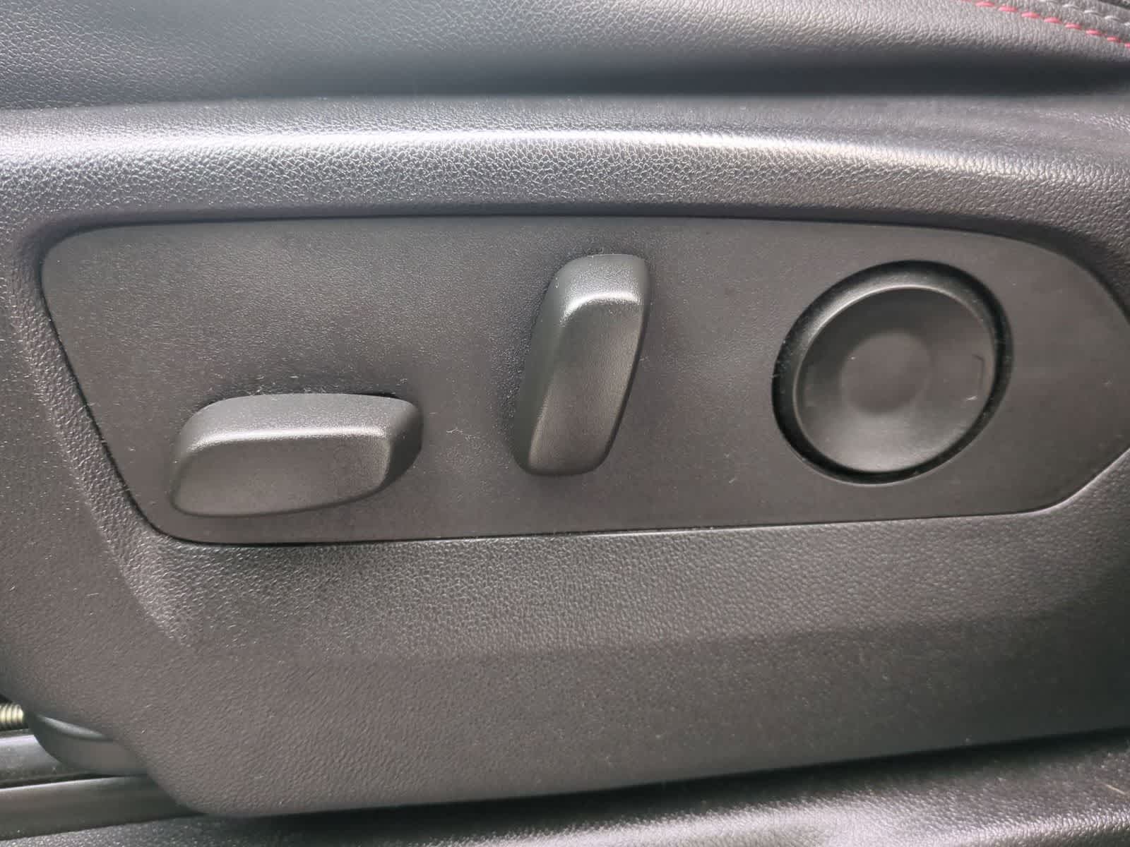 Thumbnail: 2023 Chevrolet Suburban - 18