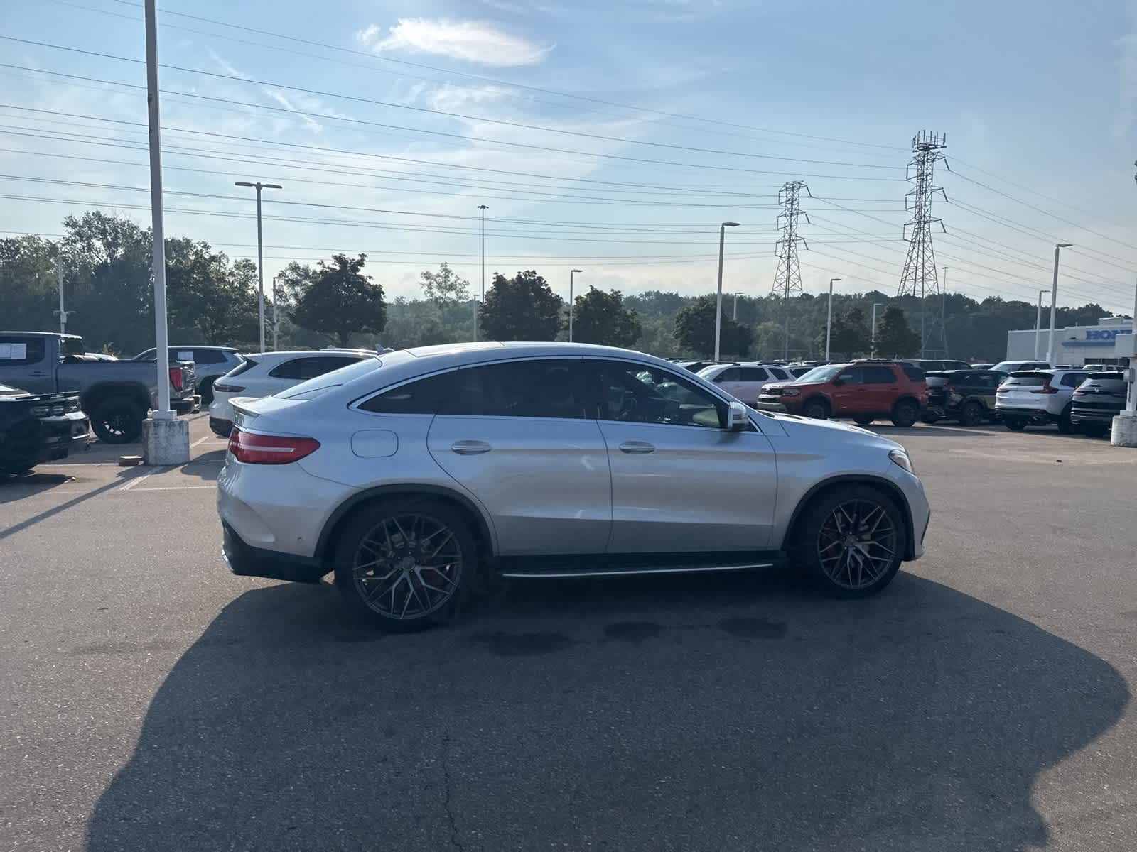 Thumbnail: 2019 Mercedes-Benz GLE - 16