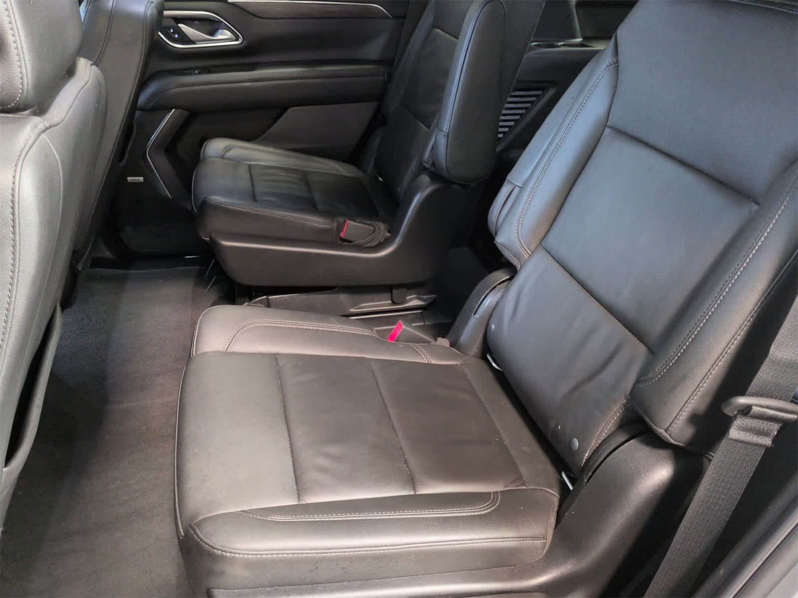 Thumbnail: 2022 Chevrolet Tahoe - 21