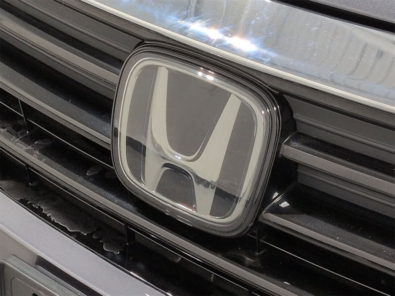 Thumbnail: 2022 Honda Odyssey - 12