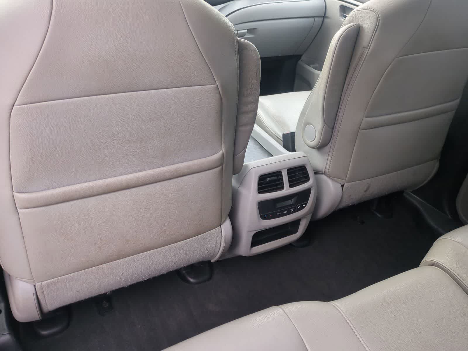 Thumbnail: 2016 Honda Pilot - 18
