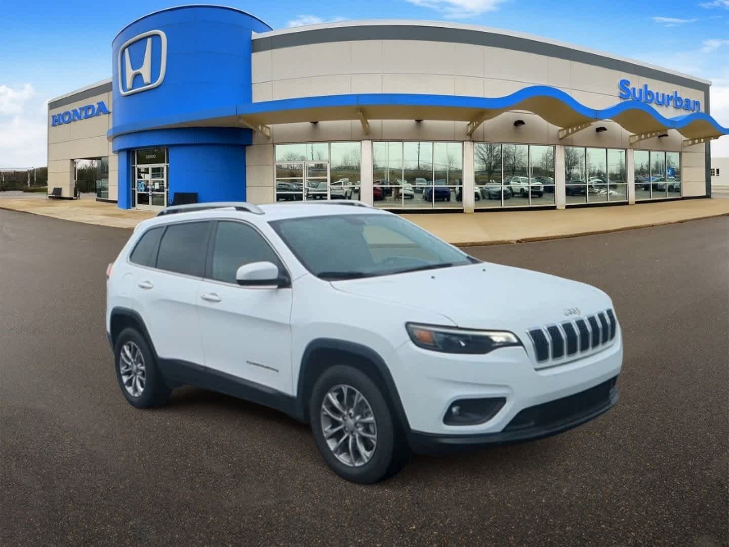 Thumbnail: 2019 Jeep Cherokee - 2