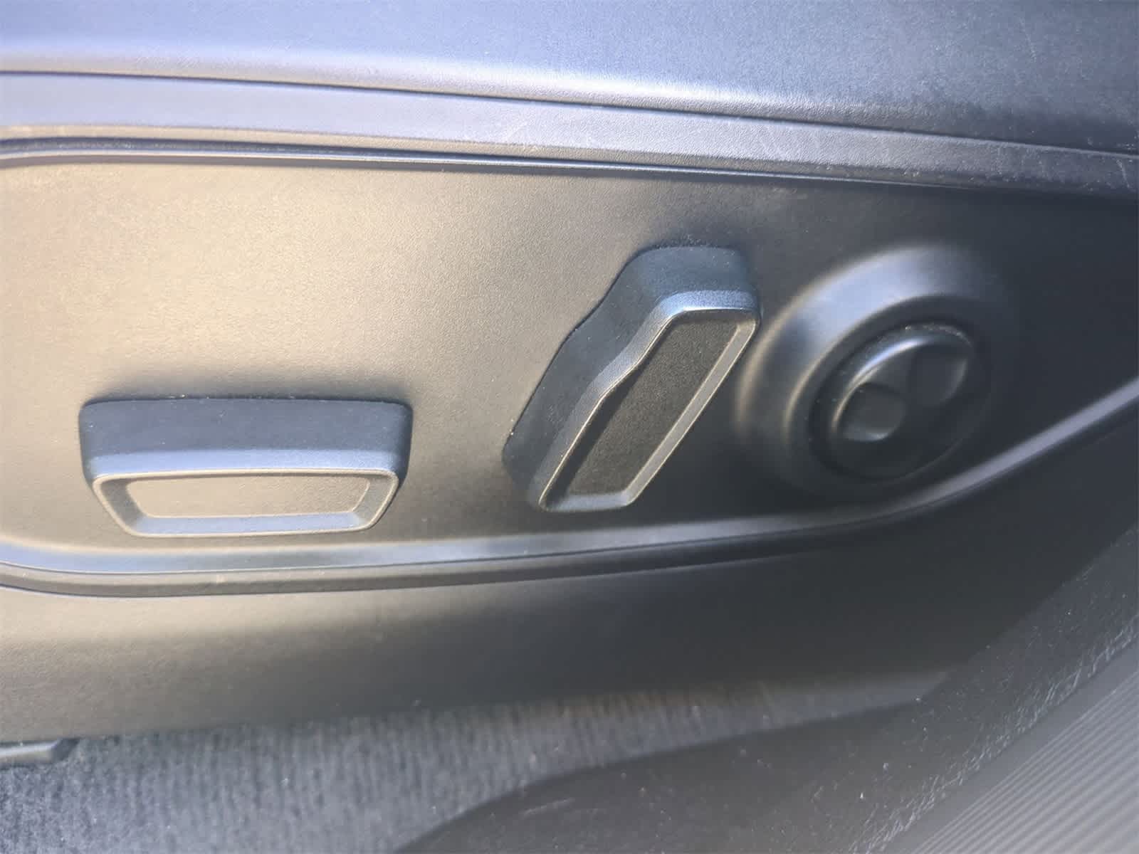 Thumbnail: 2024 Jeep Grand Cherokee L - 17