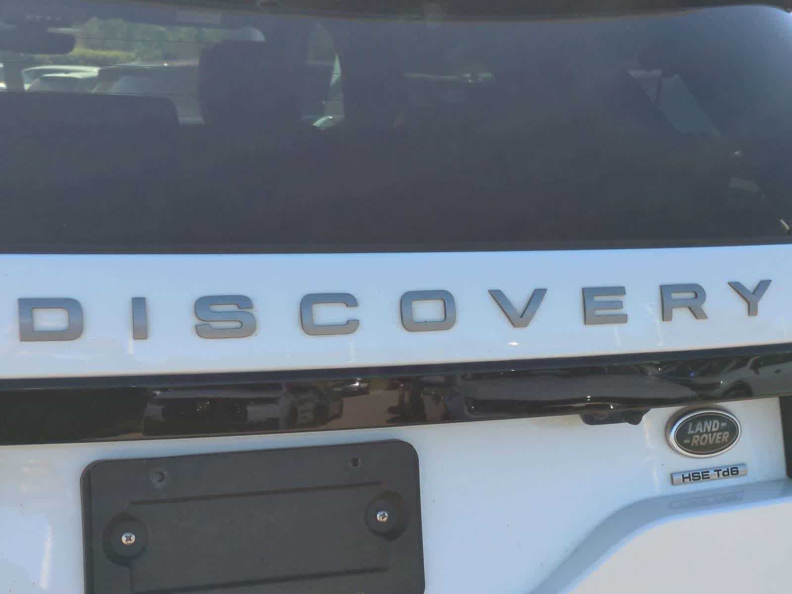 Thumbnail: 2018 Land Rover Discovery - 13