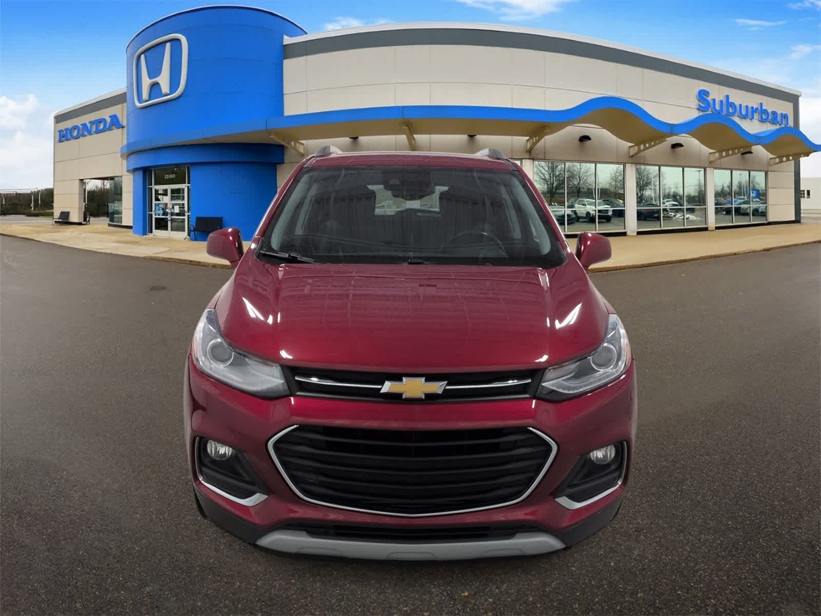 Thumbnail: 2019 Chevrolet Trax - 3