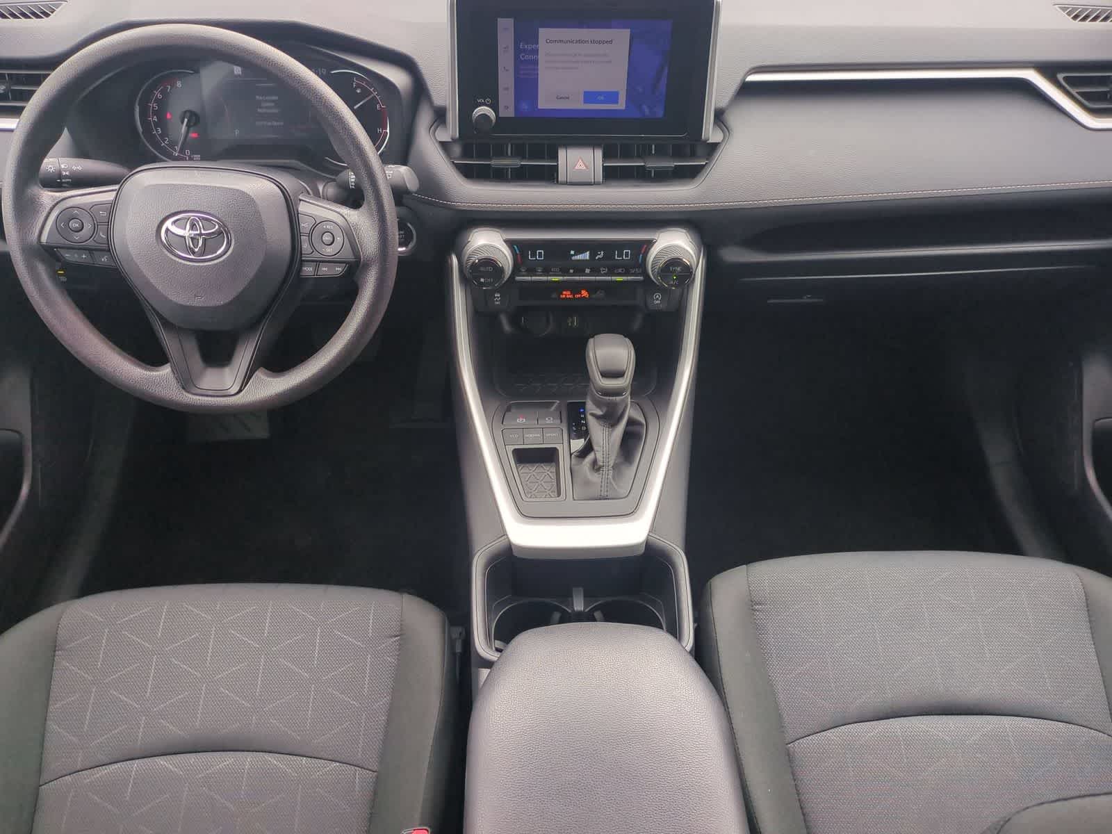 2025 Toyota RAV4 XLE - Photo 15