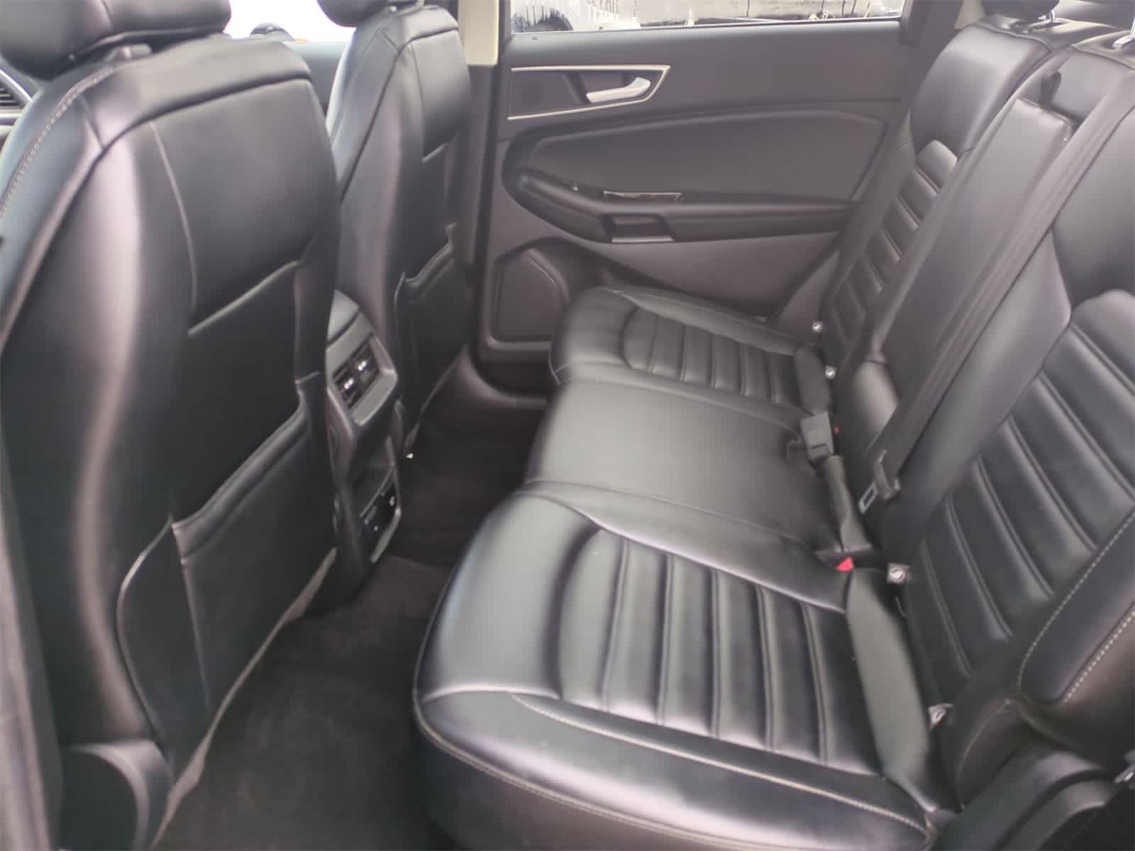 2020 Ford Edge SEL 20