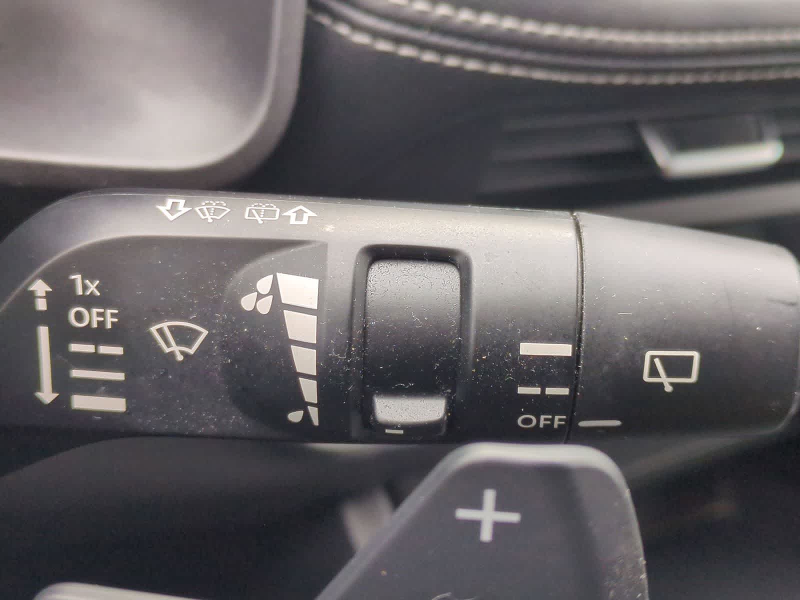 Thumbnail: 2023 Nissan Rogue - 25