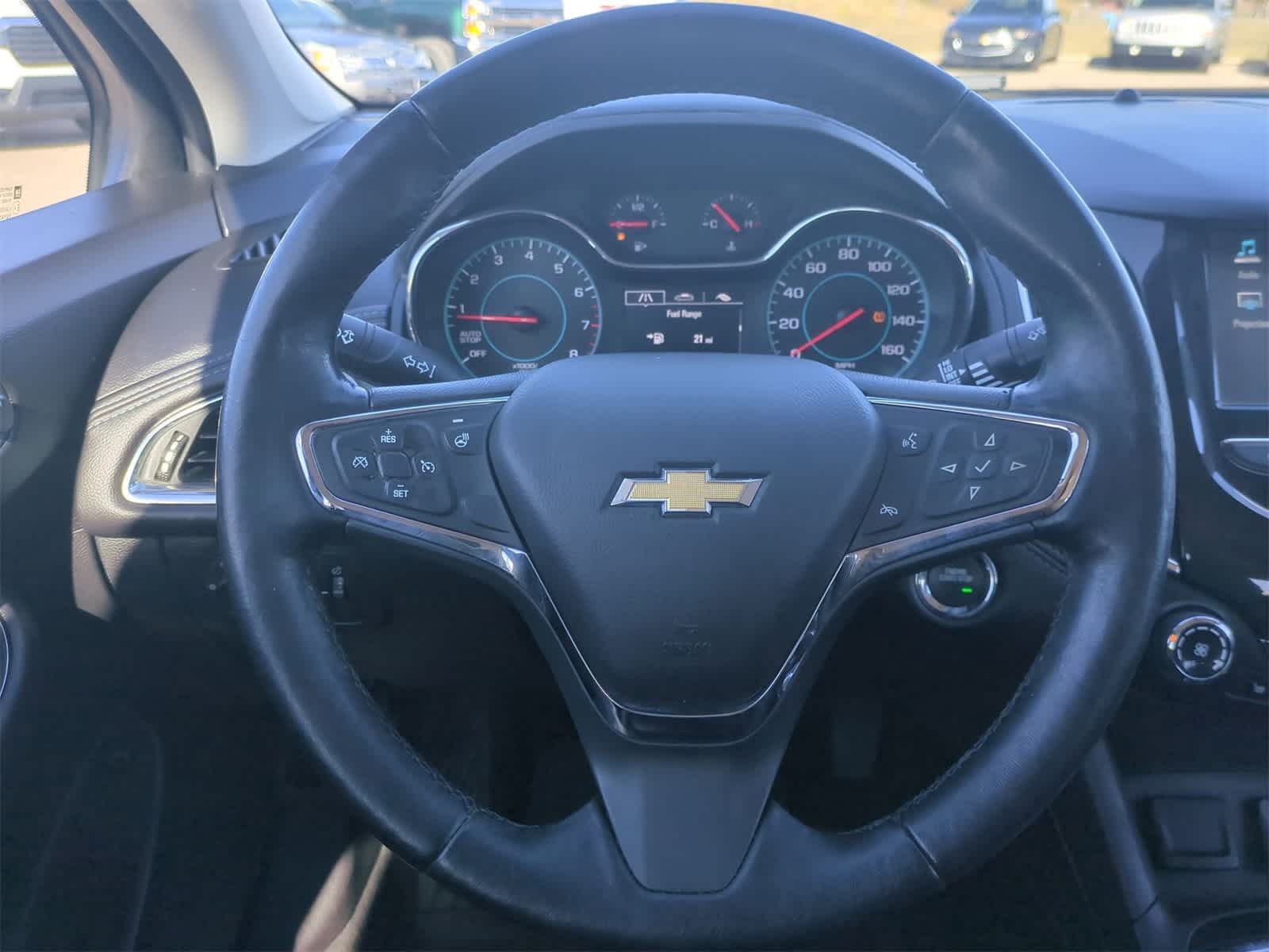 Thumbnail: 2017 Chevrolet Cruze - 22