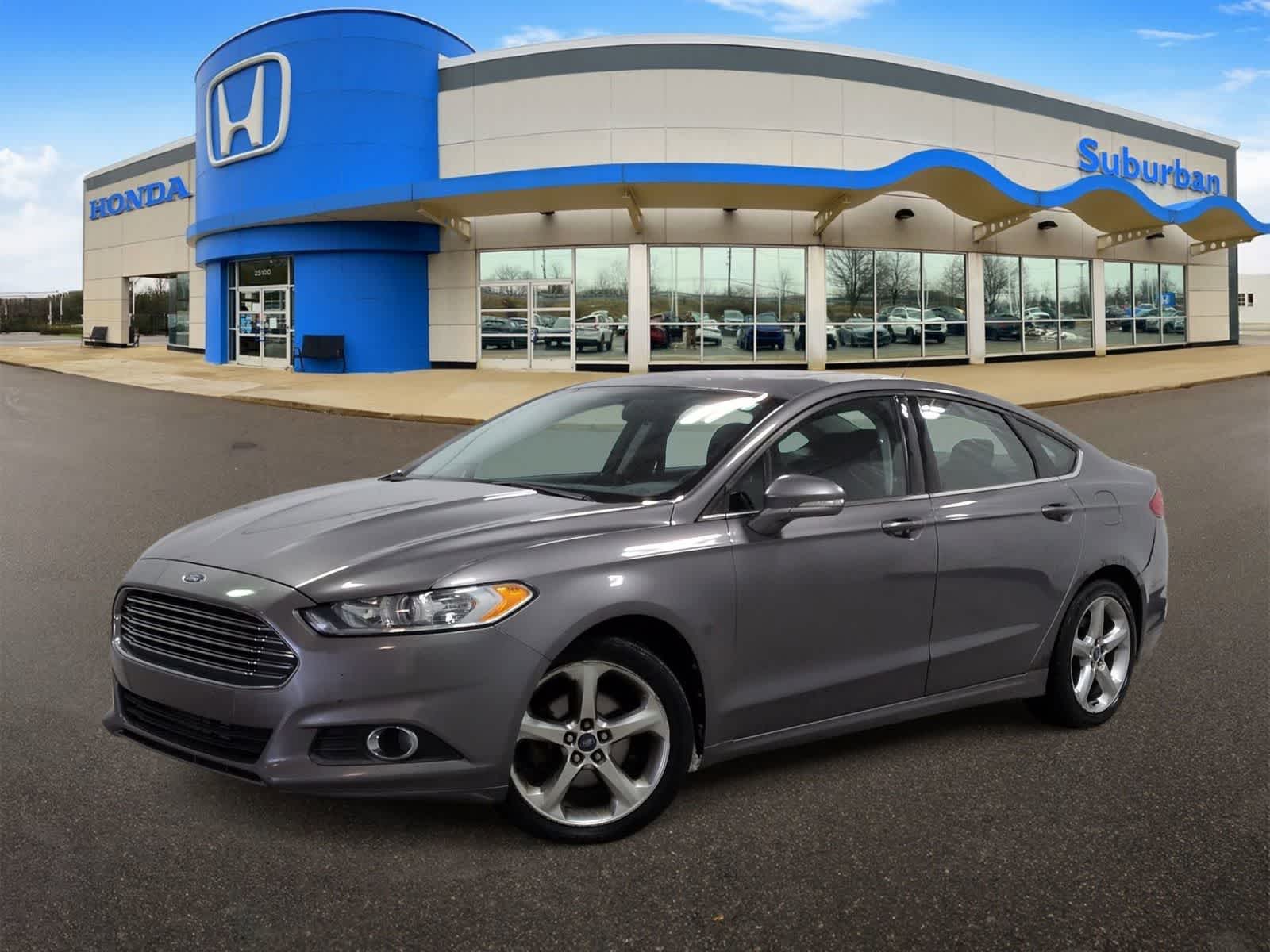 2013 Ford Fusion SE -
                  Farmington Hills, MI