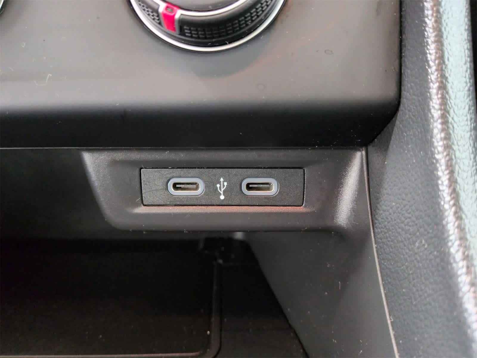 Thumbnail: 2024 Volkswagen Jetta - 31