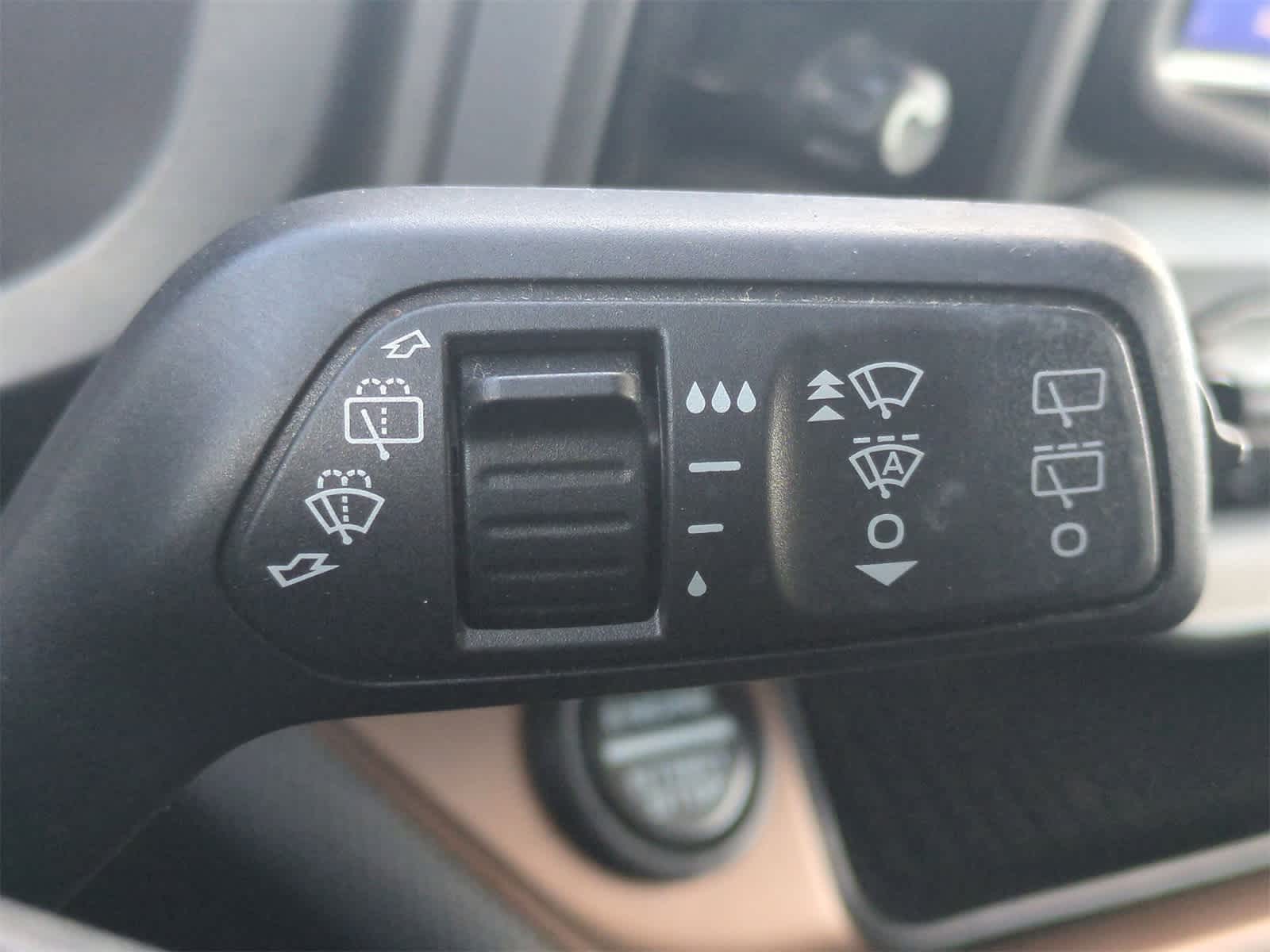 Thumbnail: 2021 Ford Bronco Sport - 25