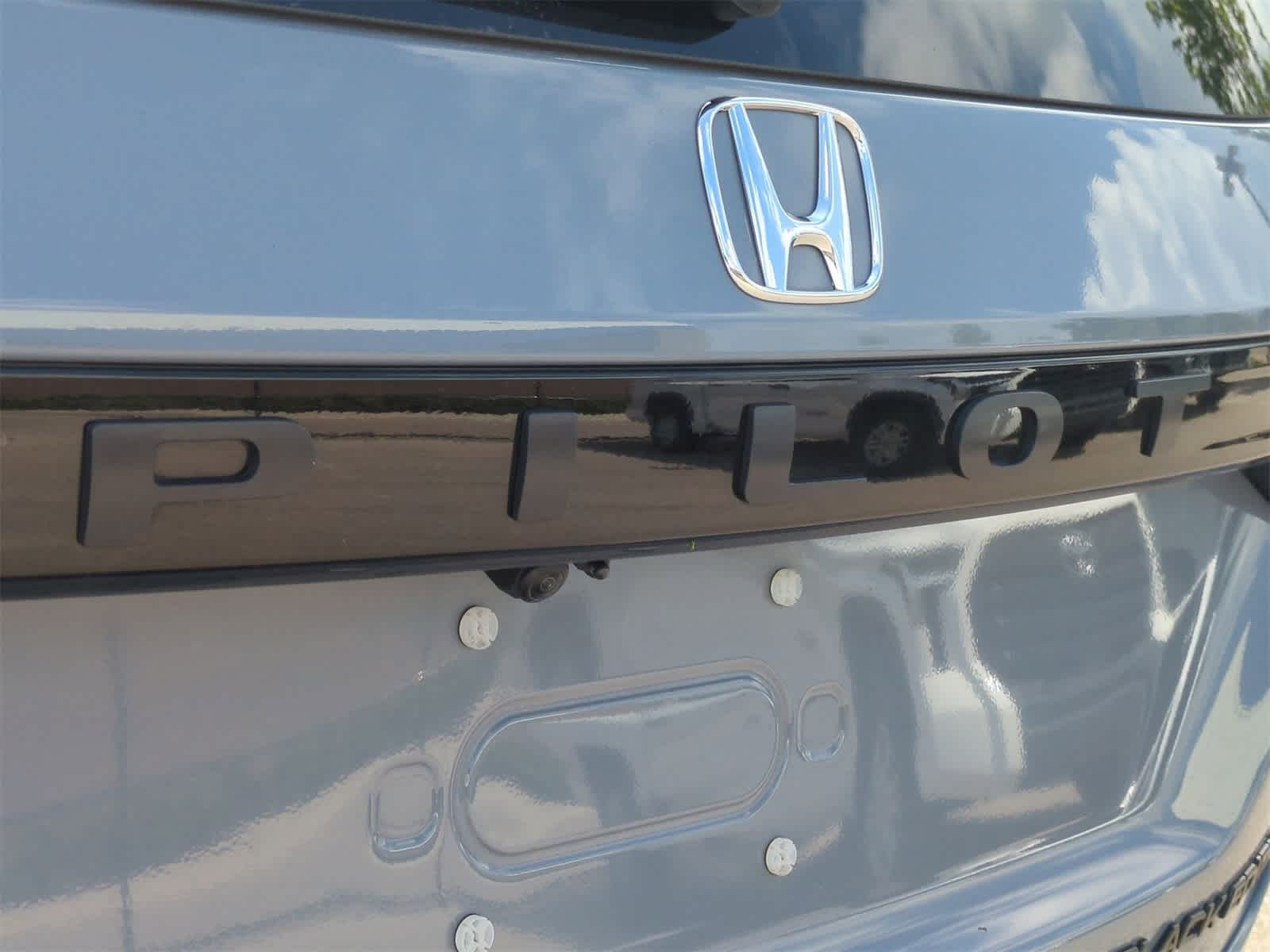 Thumbnail: 2025 Honda Pilot - 13