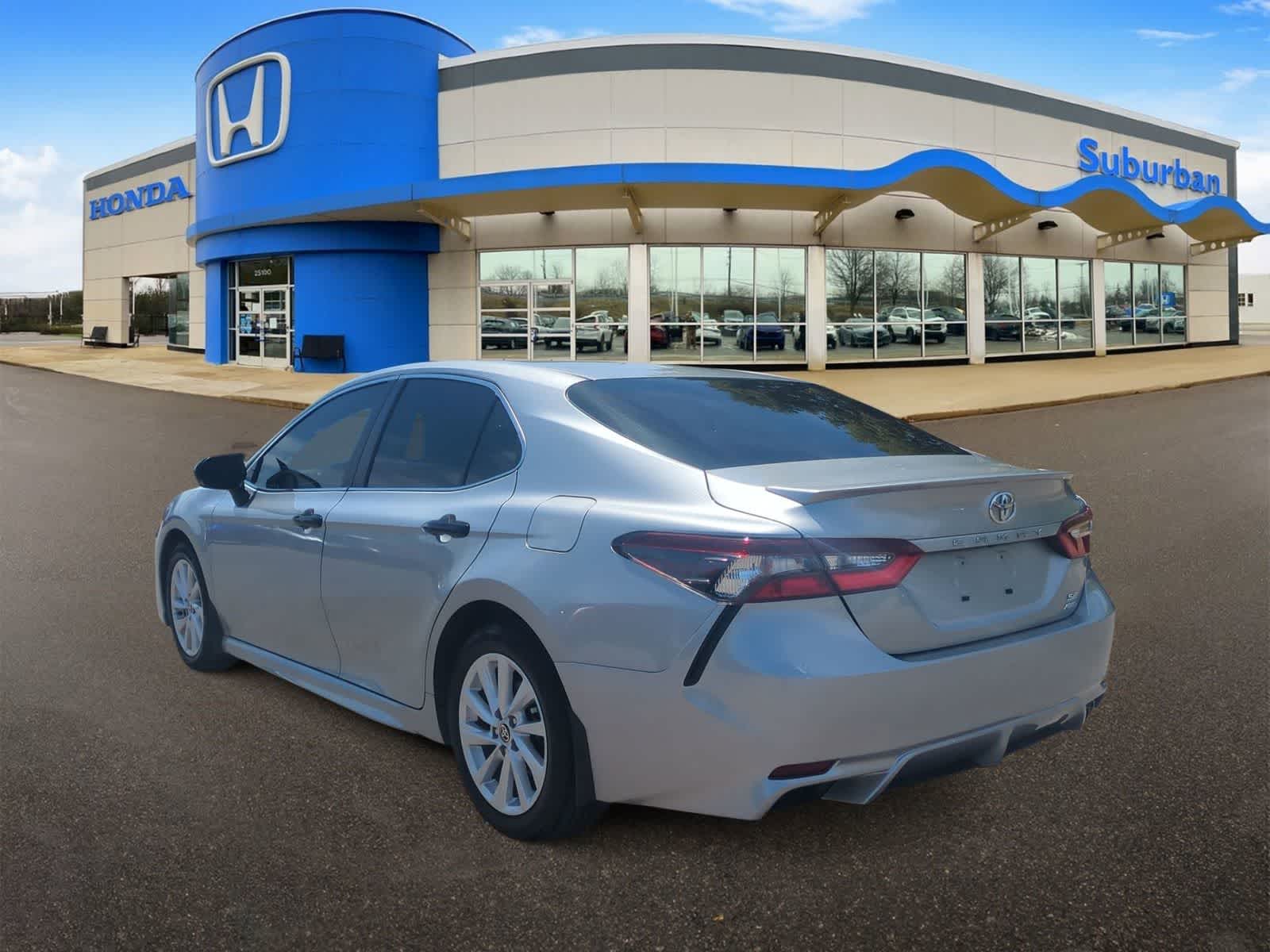 Thumbnail: 2024 Toyota Camry - 6