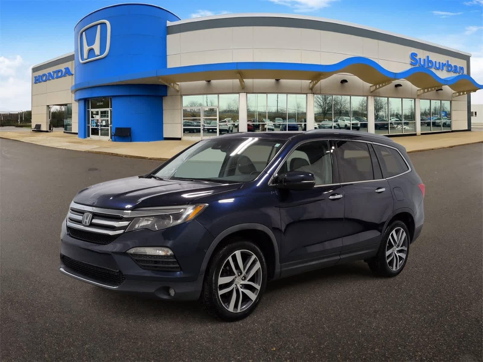 Thumbnail: 2016 Honda Pilot - 3