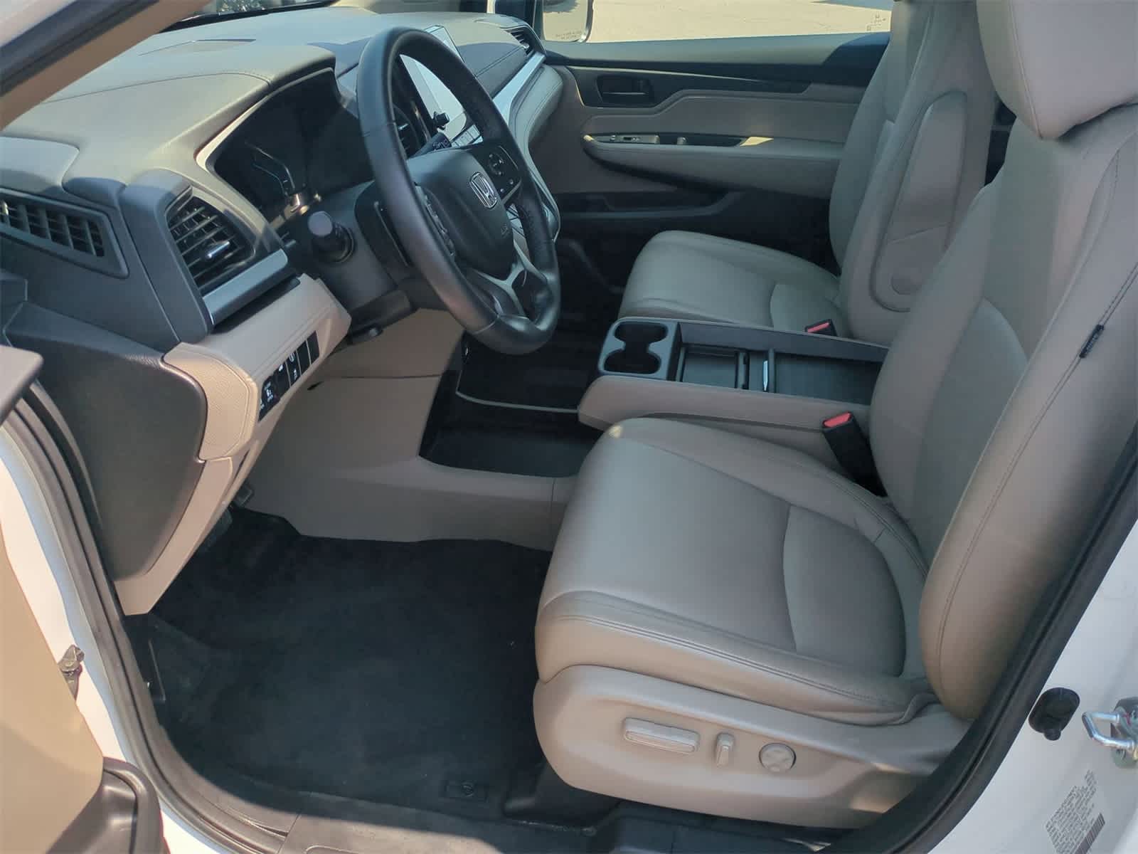 2023 Honda Odyssey EX-L 16