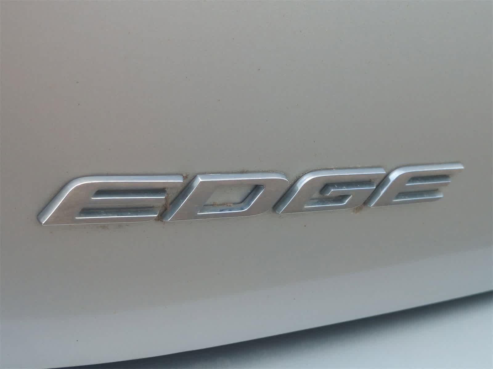 2016 Ford Edge Titanium 13