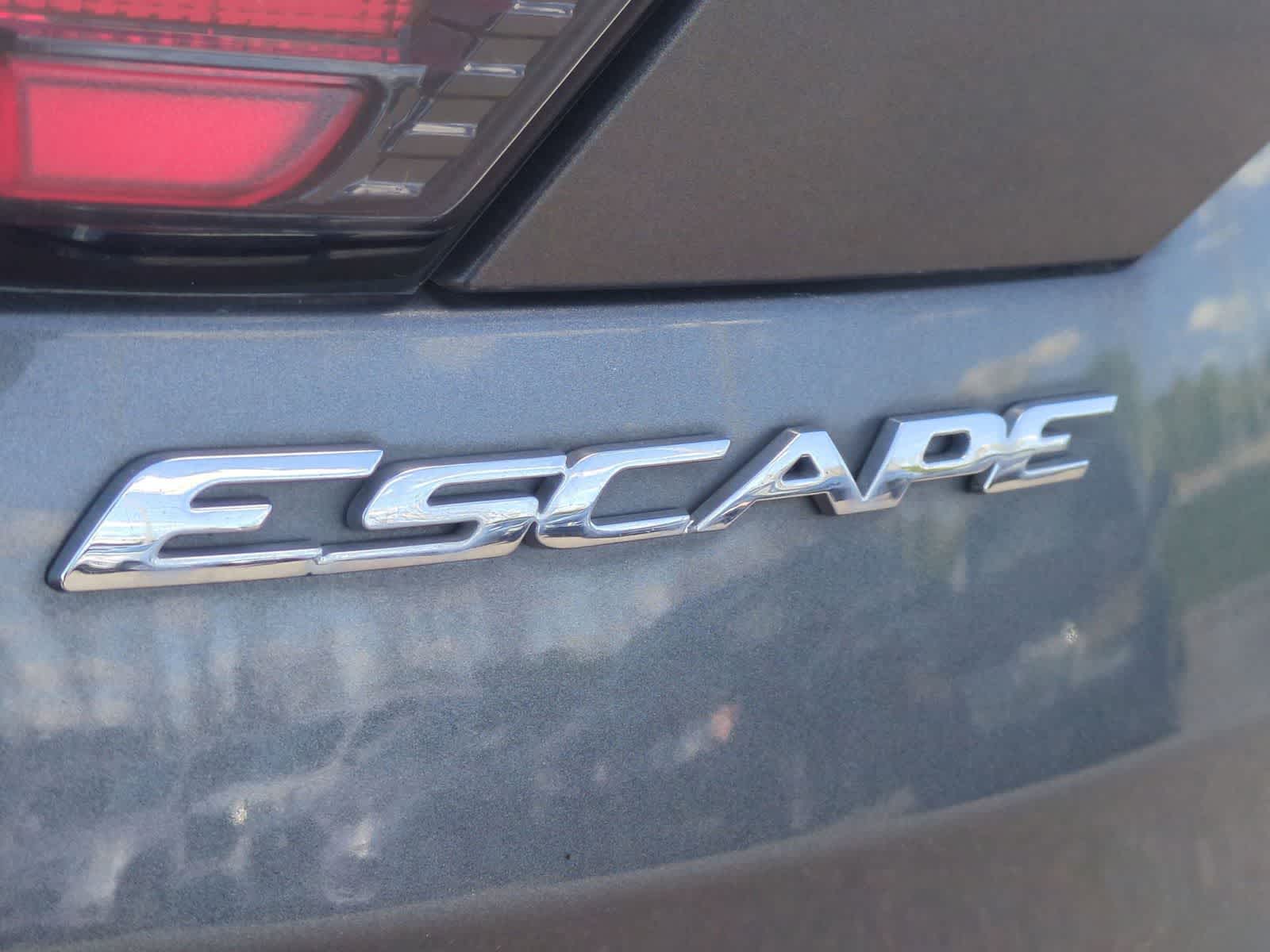 Thumbnail: 2017 Ford Escape - 13
