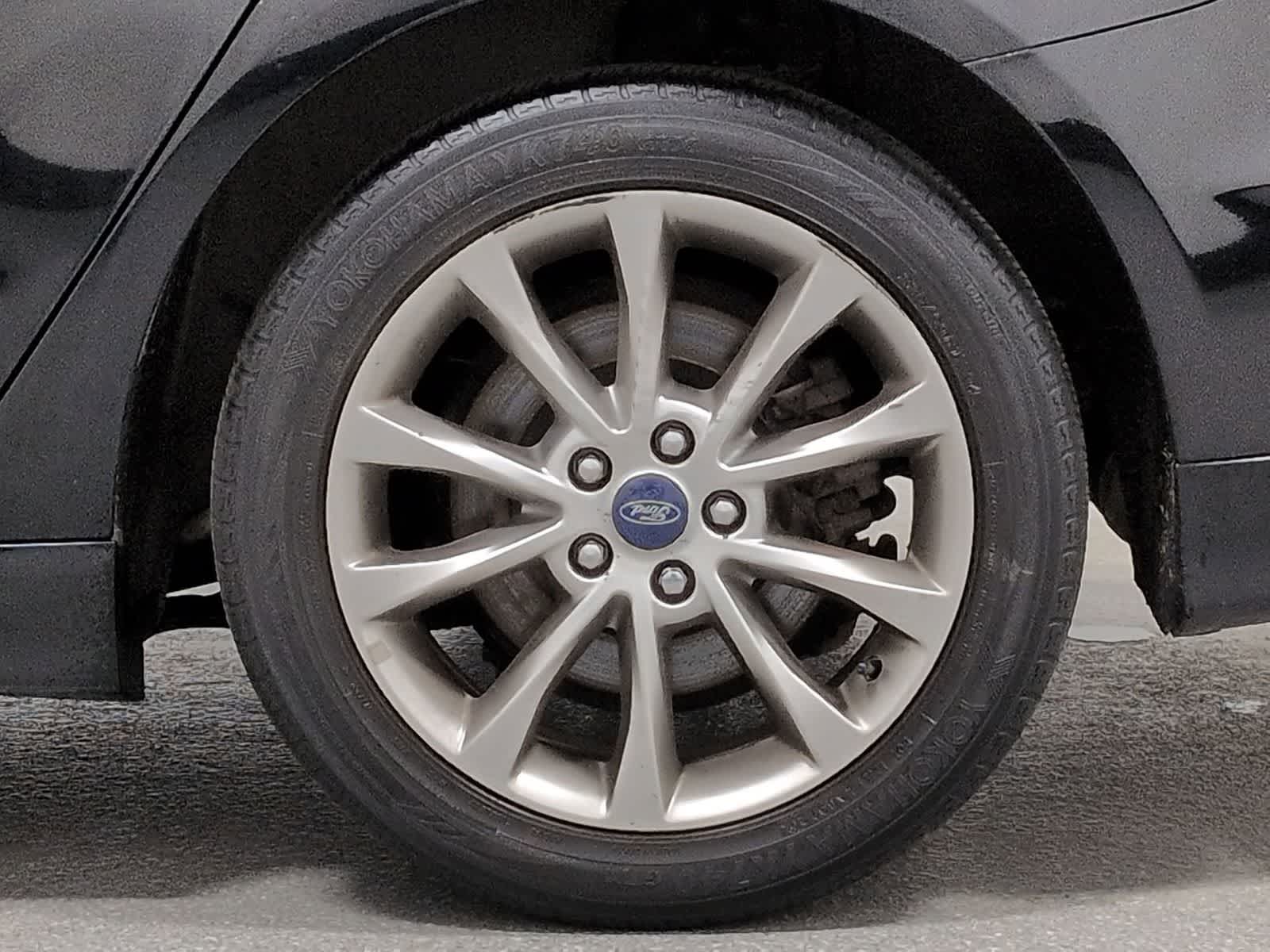 Thumbnail: 2017 Ford Fusion - 13