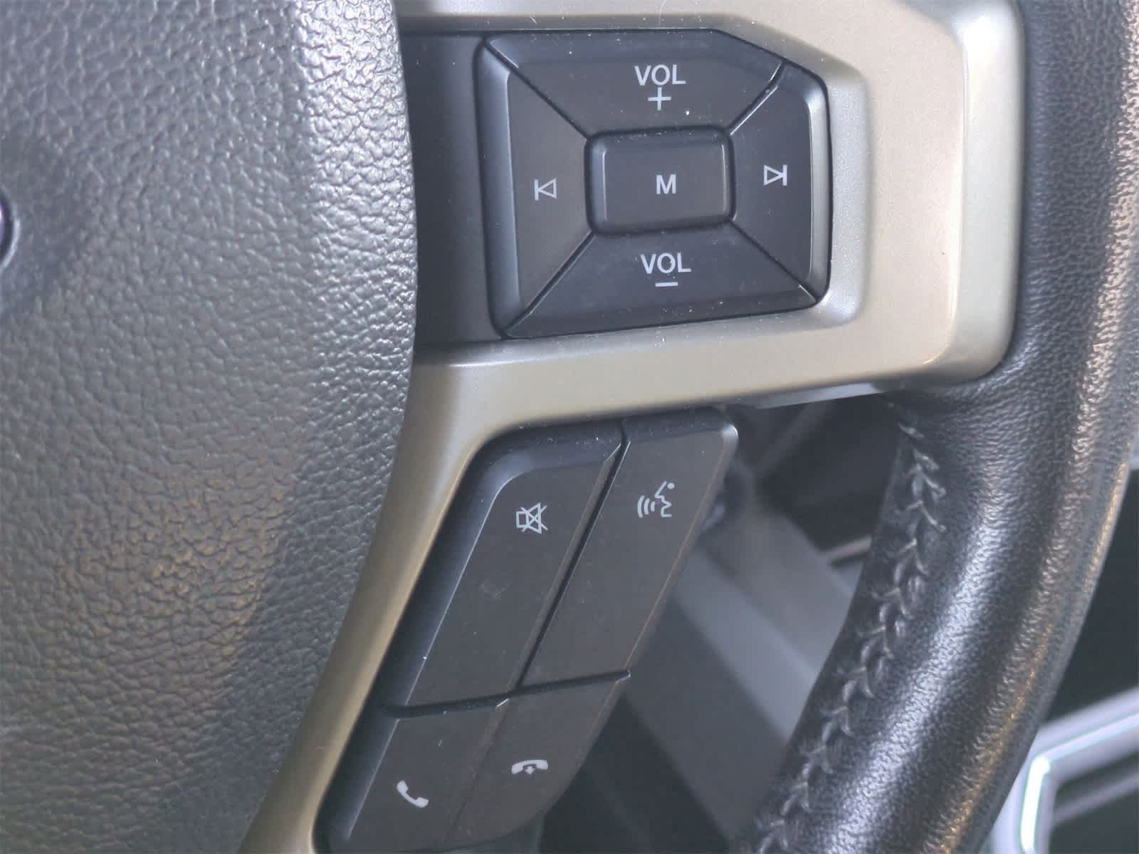 Thumbnail: 2022 Ford Econoline - 24