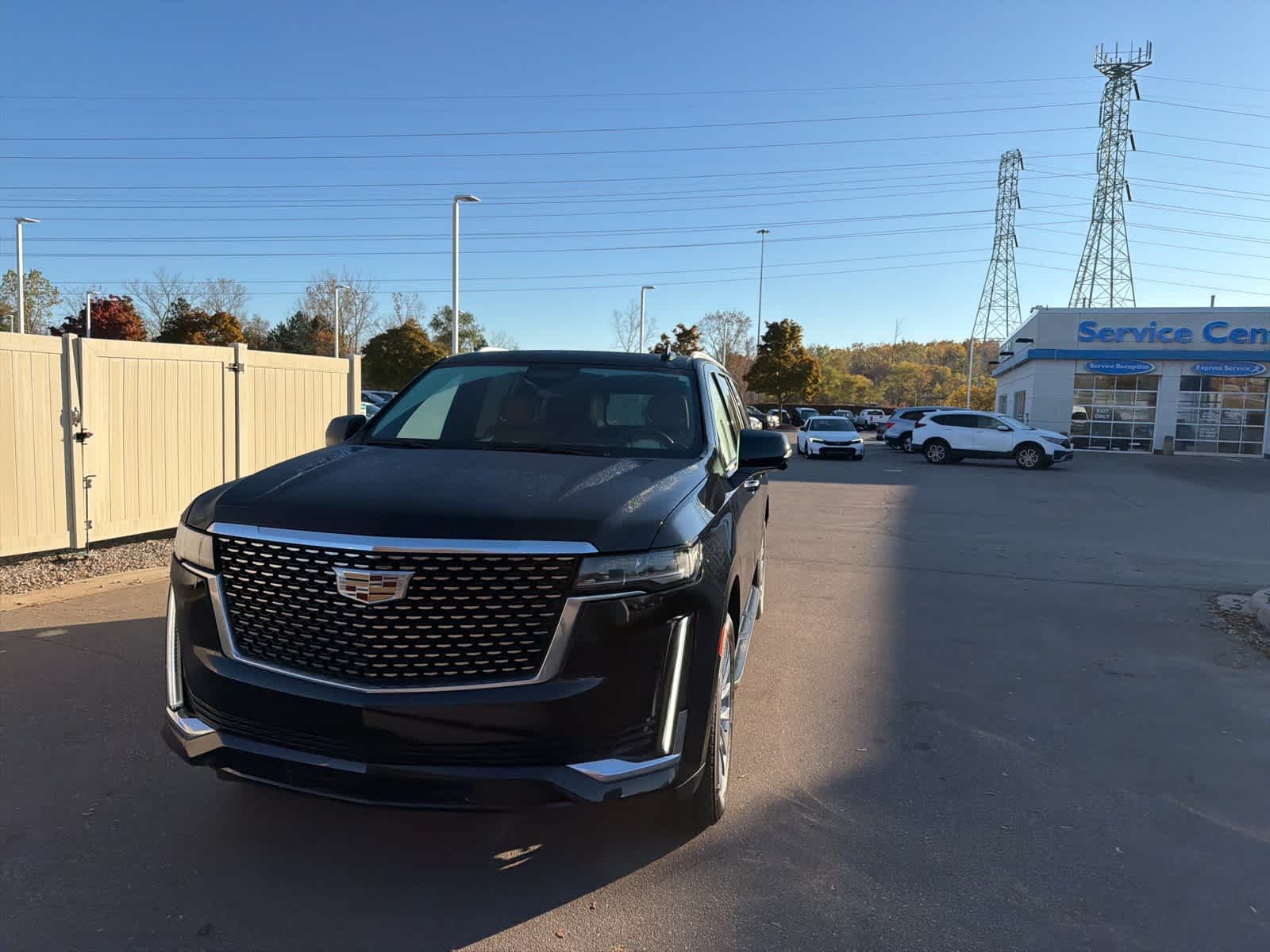 2023 Cadillac Escalade ESV Premium Luxury photo 3